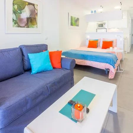 Living Canteras Homes - Beachfront Story * لاس بالماس دي غران كاناريا